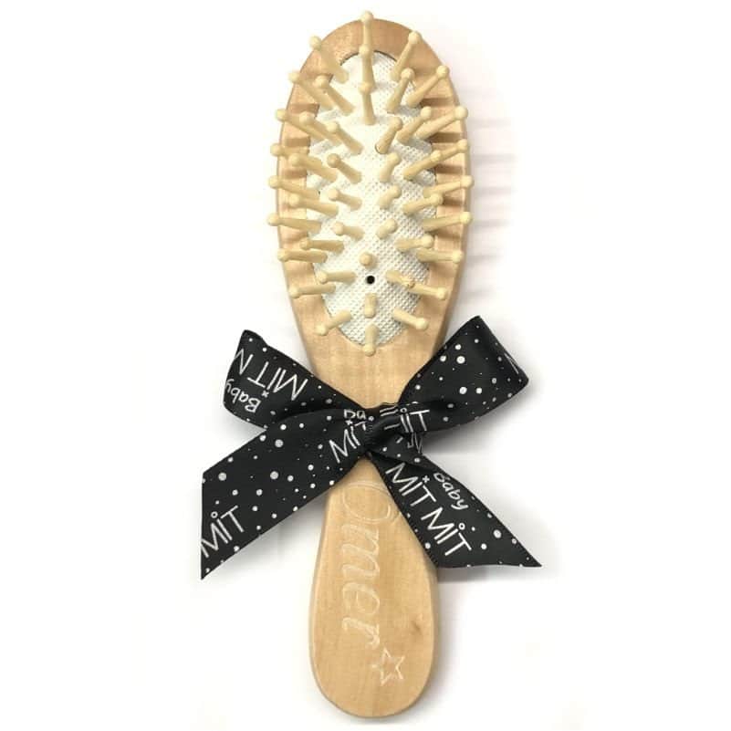 מסרק עץ לשיער- כולל חריטת שם הילד/ה