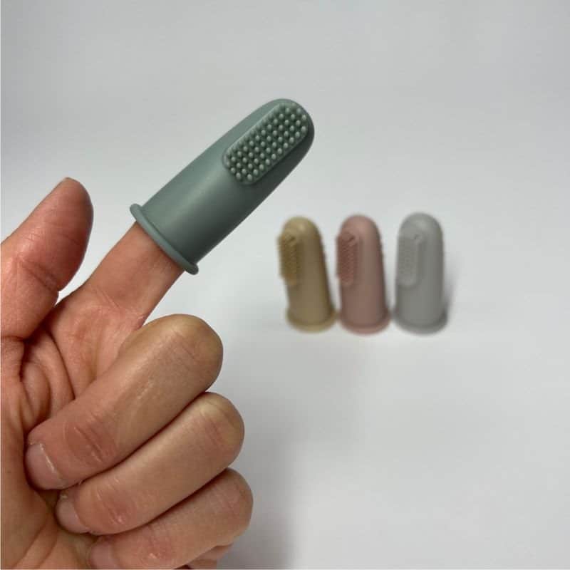 מברשת אצבע לתינוק